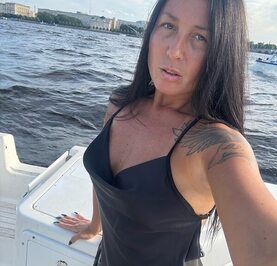 Александра